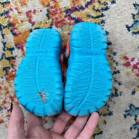 CROCS Boys swiftwater Clog Sandal Water shoes Blue/Orange size: 7 - Picture 2 of 10